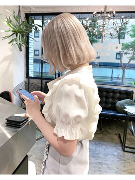 ディーカヘアーセンダイ(Di KA HAIR sendai) milky white/ホワイトカラー/ハイトーン/ケアブリーチ