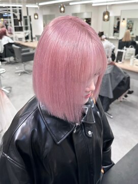 ベレーザ 渋谷(BELEZA) 7452艶髪ベビーピンクタンバルモリボブオン眉ホワイトピンク