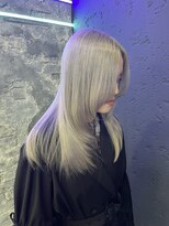 プライズ アイリス 池袋東口店(prize Iris)&nbsp;シルバーブロンドカラー／ハイトーンシルバー／池袋／池袋東口店
