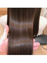 ラーヴァ(raaba.) 髪質改善SILK(クリスタル)高濃度水素ヒト幹細胞トリートメント