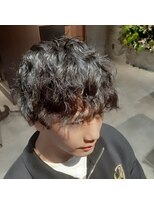 ネセサリー(NECESSARY) カット&ツイストスパイラルパーマ