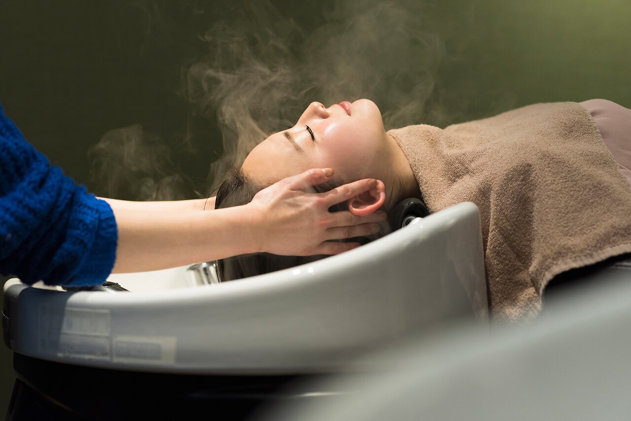 【3月限定】マイクロバブル＋カット＋カラー＋美髪スパ＋純度100％ＴＲ