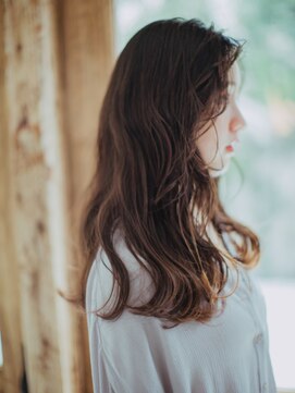 フローラビューティーヘアー(Flora Beauty Hair) ミディアムパーマスタイル/20代/30代/40代/50代/岡山/表町