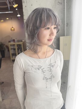 ラニヘアサロン(lani hair salon) シルバーカラー/裾カラー/裾ブラック/デザイン/ハイトーン/ボブ