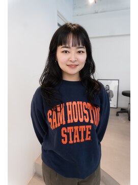 シカ(sica) 春の前髪ぱっつんニュアンスパーマ