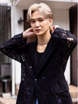 リア(Li'a)の写真/【名古屋/栄】トレンド×似合わせカラーで理想の髪色へー。ハイライトやブリーチなどもお任せ下さい◎