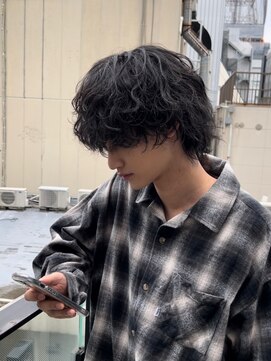 フィフス 天神大名(fifth) マッシュウルフとも相性の良い、シャドウパーマスタイル