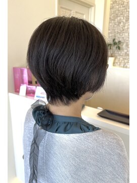 ヘアメイク アリエス 岩切店(HAIR MAKE aries) 30代に◎丸みフォルムの大人ショート