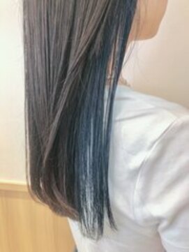 ユキオグループ グラン(yg GRAN) 透明感◎インナーカラーアッシュブルーロング美髪