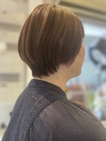 ハーティーモトヤワタ(hearty MOTOYAWATA)&nbsp;首元スッキリ小顔に見えるショートヘア