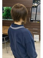 ファーレンピュアスウィート(fahren-pure-suite)&nbsp;前下がりボブ＋レイヤーミックス