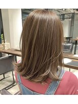 フォト 新宿三丁目(foto) 大人ガーリー/似合わせカット/ミディアムレイヤーカット/富山