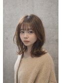 20代女子◎垢抜け透け前髪×小顔くびれミディ