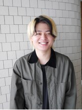 【壽賀　竜佑】一人一人のお悩みに合わせたヘアケア♪艶カラー・縮毛矯正・メンズカットお任せ下さい！