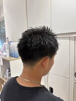 ケンジ 平塚 アネッタ(KENJE annetta) 刈り上げショート