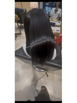 ユウヘアー 本山店(U Hair) つやぴか髪型改善／柔らか縮毛矯正