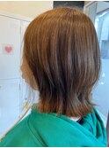 くびれヘアー、イヤリングカラー、外ハネ、ベージュ9.28