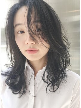 エイゾー(EIZO) 抜け感ルーズパーマ