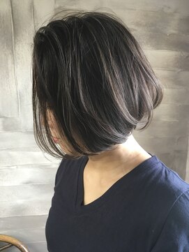 モニュメント(Monument) ボブライト