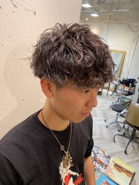 エルオム(EL.HOMME) 【YUKI】ショートマッシュ×パーマ×束感