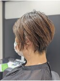 大人ショート×グラデーション×ハンドブローのみ