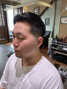 リットジェンツ 千葉(Lit Gents) ローフェード×フェザーアップ【YUSUKE】