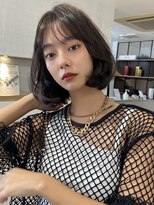 アリュウル 表参道 青山(Allure)&nbsp;韓国ボブ タンバルモリ 切りっぱなしボブ ミニボブ 黒髪ボブ