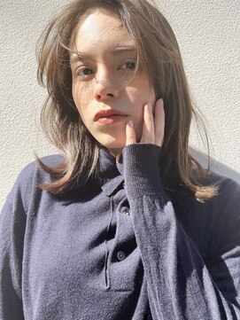 ウェルク(welc) 顔周りレイヤー×グレージュカラー