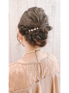 ネイトル(naitre) 結婚式お呼ばれヘアアレンジ