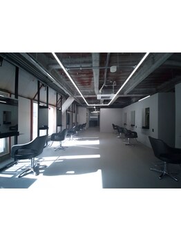 【大阪/梅田】SNSで人気のメンズサロンがついに参入!ハイレベルな技術に感動間違いなし!学割も◎