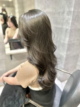 アンダーバーホワイト(_WHITE) オリーブグレー