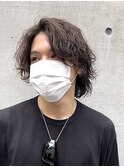 波巻きスパイラルパーマウルフセンターパート