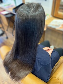 リツプス(LIPS)の写真/【超自然派縮毛矯正+カット+クレイパック￥16700～】トリートメントベースの薬剤で髪質改善級の仕上がり！