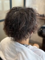 キタセンジュバーバー バイ ティーズ(KITASENJU BARBER by T's) ツイストパーマ