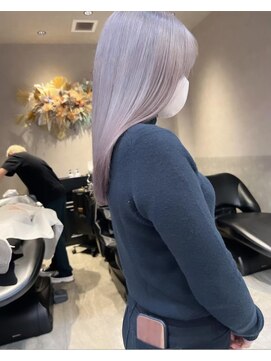 ロンド レア 天神大名店(Lond Le’a) デザインカラー/レイヤーカット/ウェットヘア/オリーブベージュ