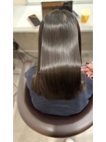 アンダーバーホワイト 広島 本通店(_WHITE)&nbsp;超高濃度水素×髪質改善ストレート＋カット