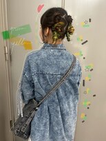 バズ ビー(BUZZ Bee)&nbsp;お団子アレンジ/カジュアルヘア