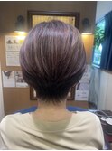 ショートボブ