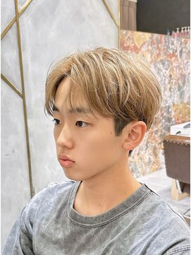 カルナ バイ エルモ(calna by ELMO) ツーブロック束感モテる髪型シークレットパーマ韓国マッシュ