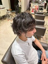 エヌアンドエーコンティ(N&A CONTi)&nbsp;光に透けるクールな色味◎大人な雰囲気溢れるアッシュブラウン