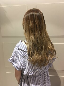 色気ロング×ブリーチダブルカラー《グラデーションカラー》