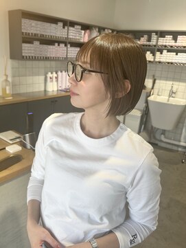 オリガミ 高松桜町(ORIGAMI) 【イルミナカラー】柔らかベージュ×ボブ