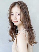 レア 表参道(L'ea)&nbsp;大人ガーリーダークアッシュミディアムレイヤー似合わせカット