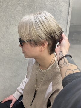 アディション 新宿(ADITION) ホワイトベージュ×エンドカラー