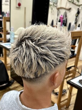 スウェル 稲毛店(Swell) ハイトーン×フェードカット[稲毛/稲毛駅/フェードカット]