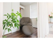 トイロ(TOIRO)の雰囲気（フルフラットのシャンプー台で極上の癒しをぜひご体感ください♪）