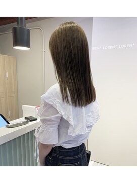 ローレンプラス(LOREN+) 透明感髪質改善ベージュダブルカラーミルクティーグレージュ