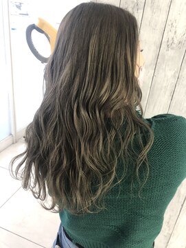 ルノン(LUNON) マットグレージュスタイル♪