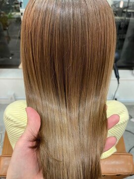 イオエ(ioe) 黒髪/ボブルフ/ネビージュ/小顔/ワンレン/髪質改善/グレージュ