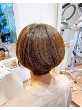ヘアーアンドメイク ペリドット(hair&make Peridot) アッシュ/大人ショートボブ/アースカラー/30代/40代/50代/60代